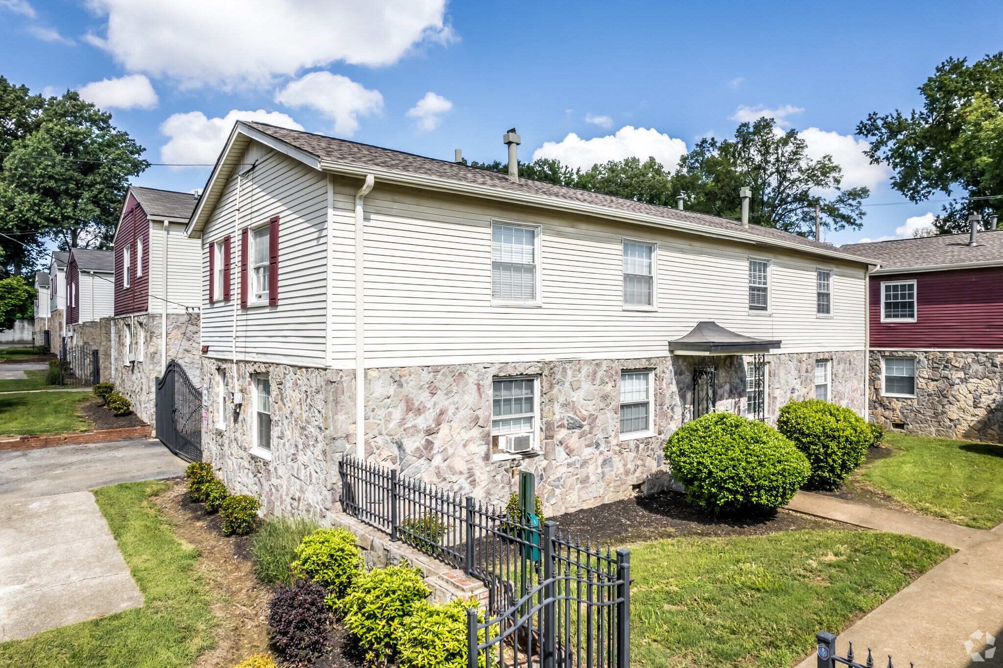 2024 Jefferson Ave, Memphis, TN for Sale
