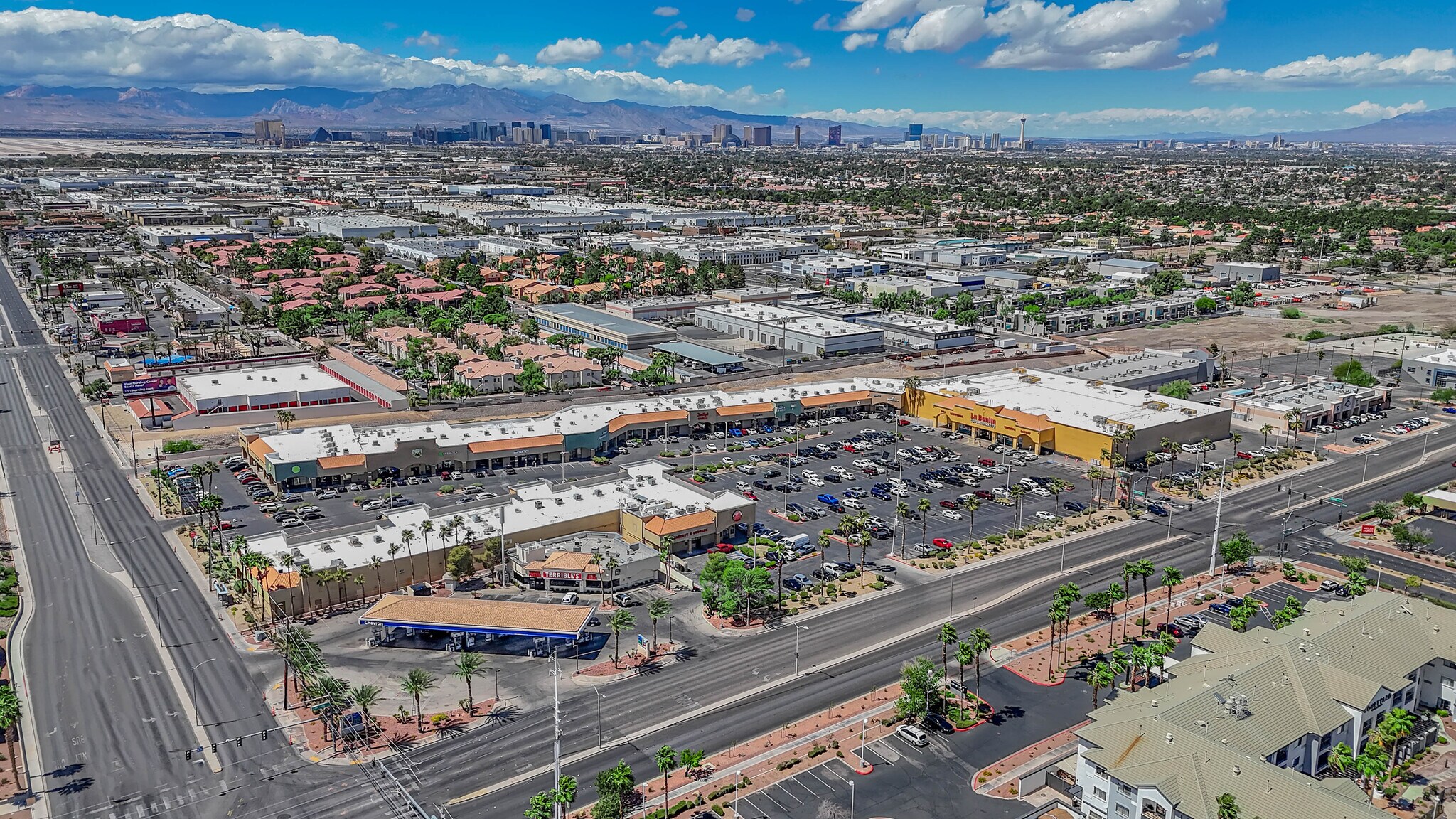2801-2851 N Green Valley Pky, Henderson, NV for Rent