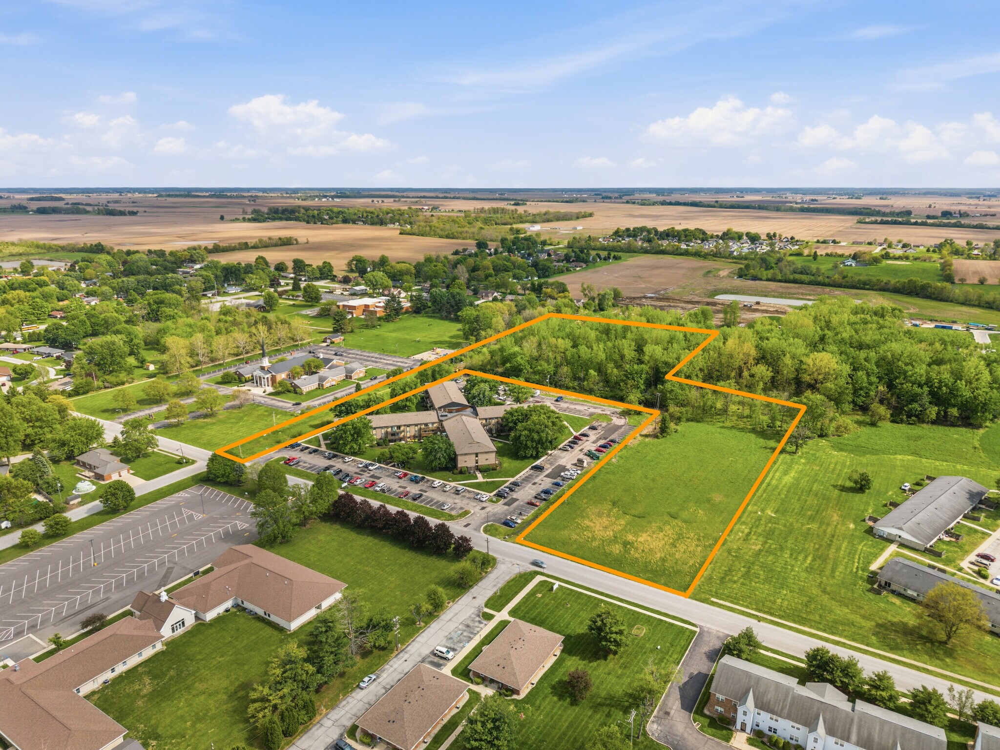 Wilshire Ct, Frankfort, IN for Sale