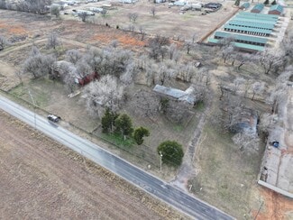 Tuttle, OK Residential - 17 S Cemetery Rd