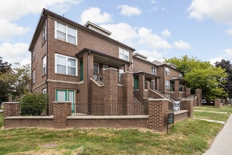 Indianapolis, IN Apartments - 3821 Central Ave
