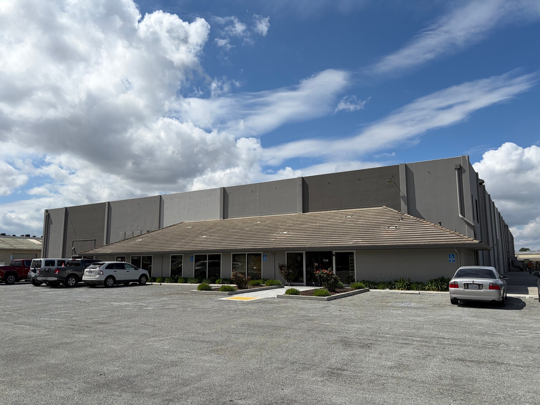 1900 Shelton Dr, Hollister, CA for Rent