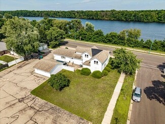 Nekoosa, WI Retail - 403 Prospect Ave