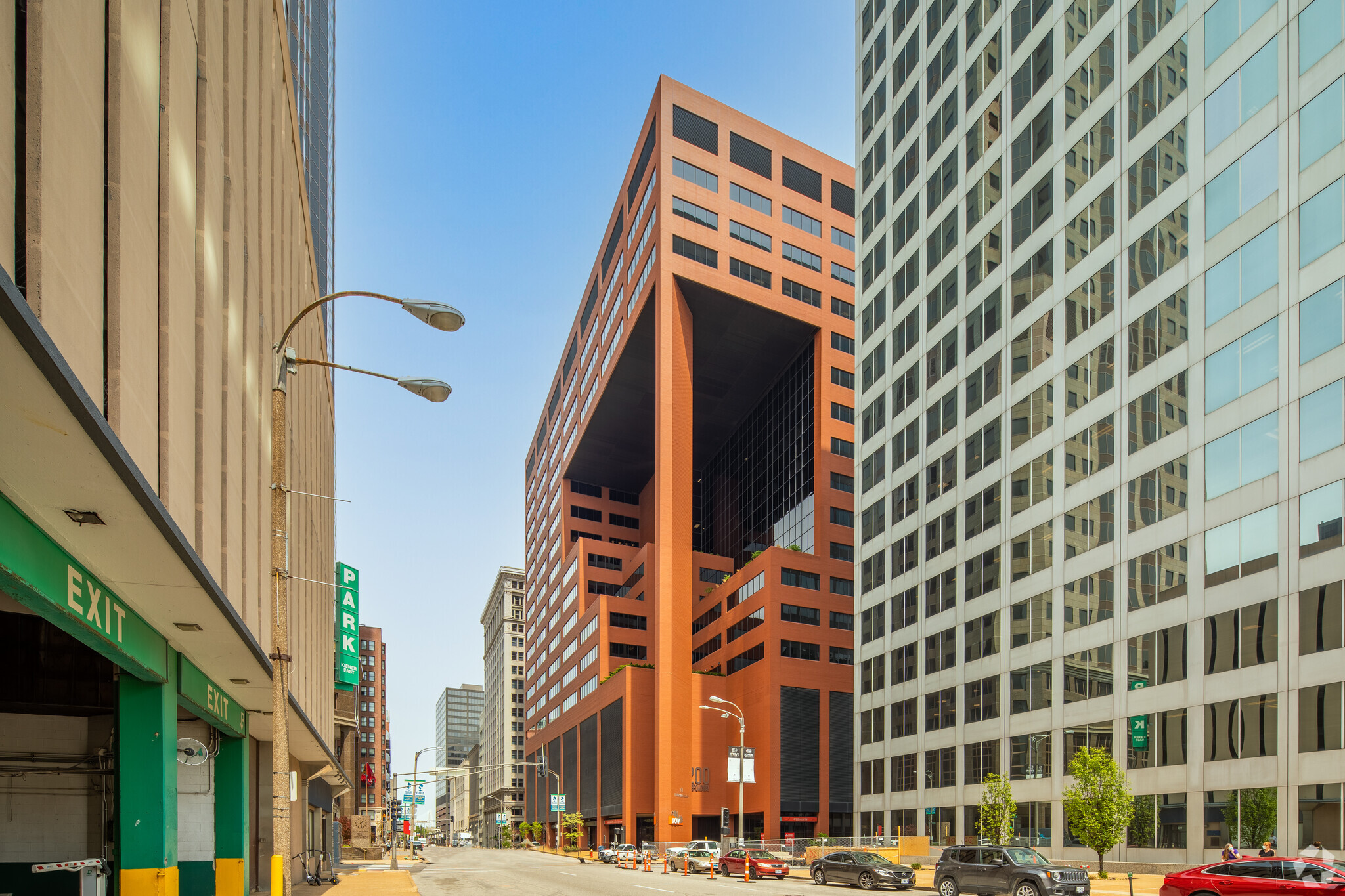 200 N Broadway, Saint Louis, MO for Rent