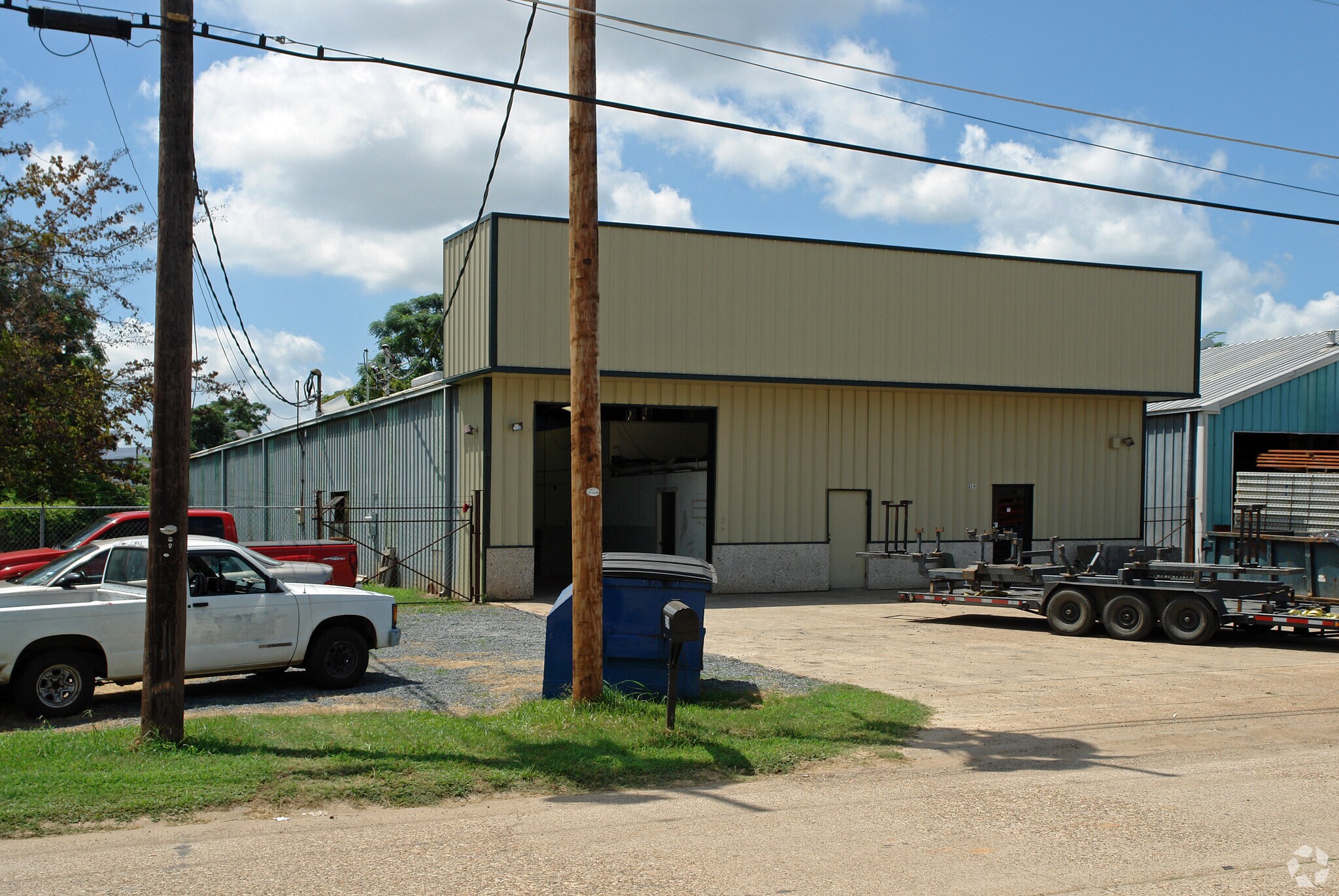 219 Aero Dr Shreveport, LA 71107 Industrial Property for Lease on