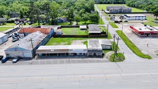 Brazoria, TX Storefront Retail/Office - 424 N Brooks St