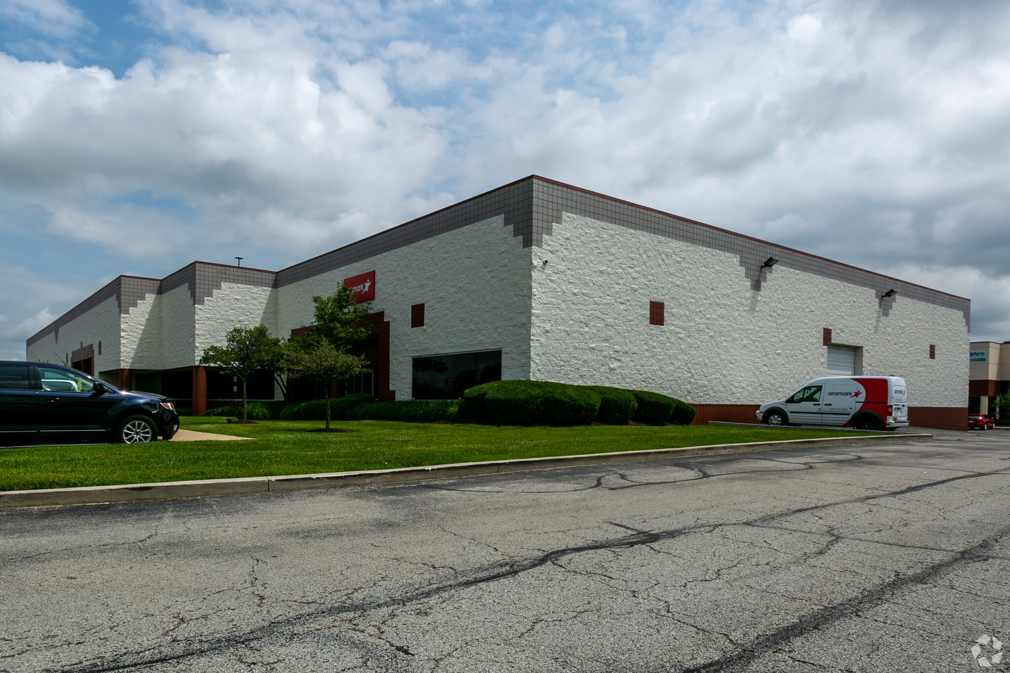 8435 Georgetown Rd, Indianapolis, IN for Rent