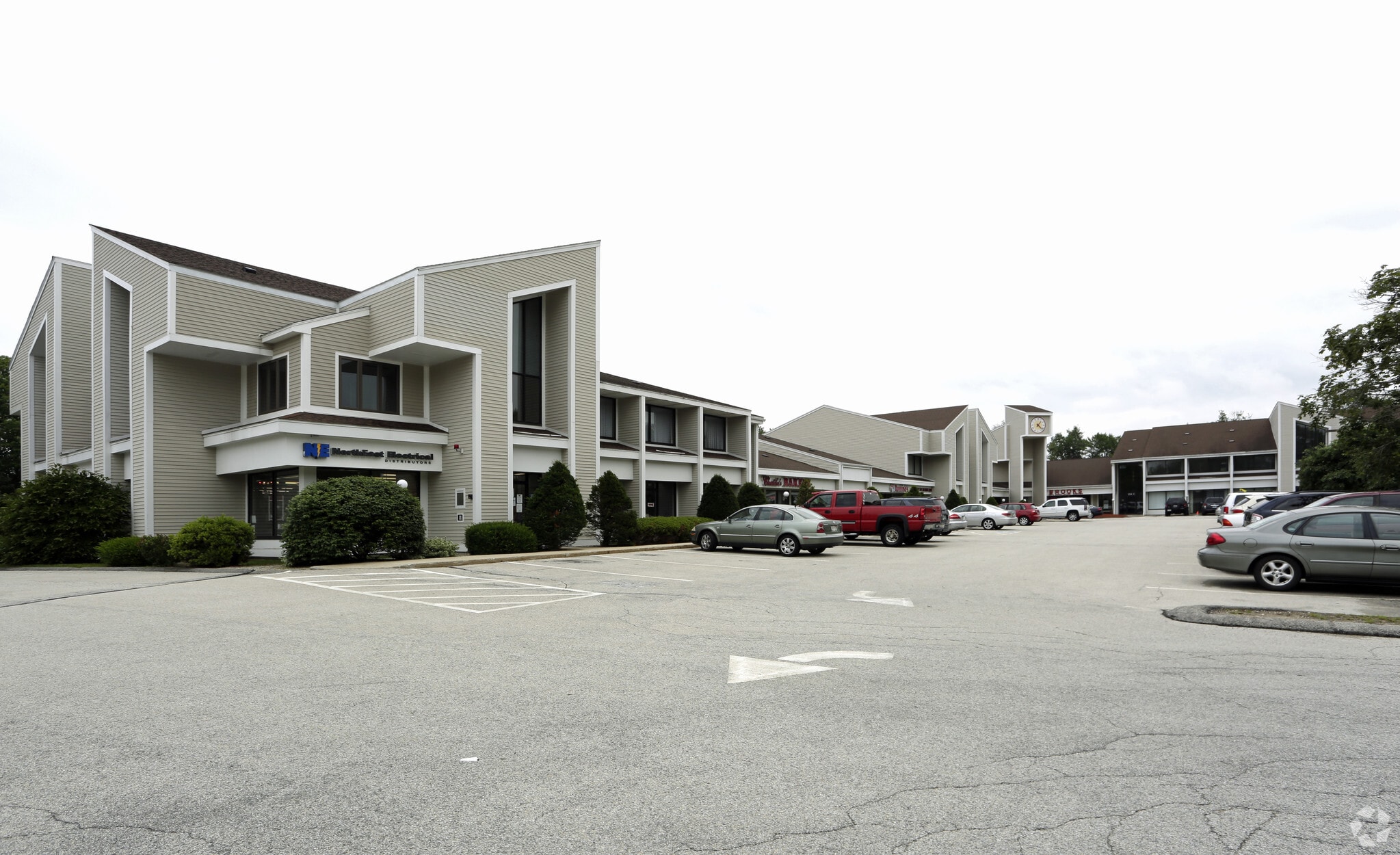 254 N Broadway, Salem, NH for Sale