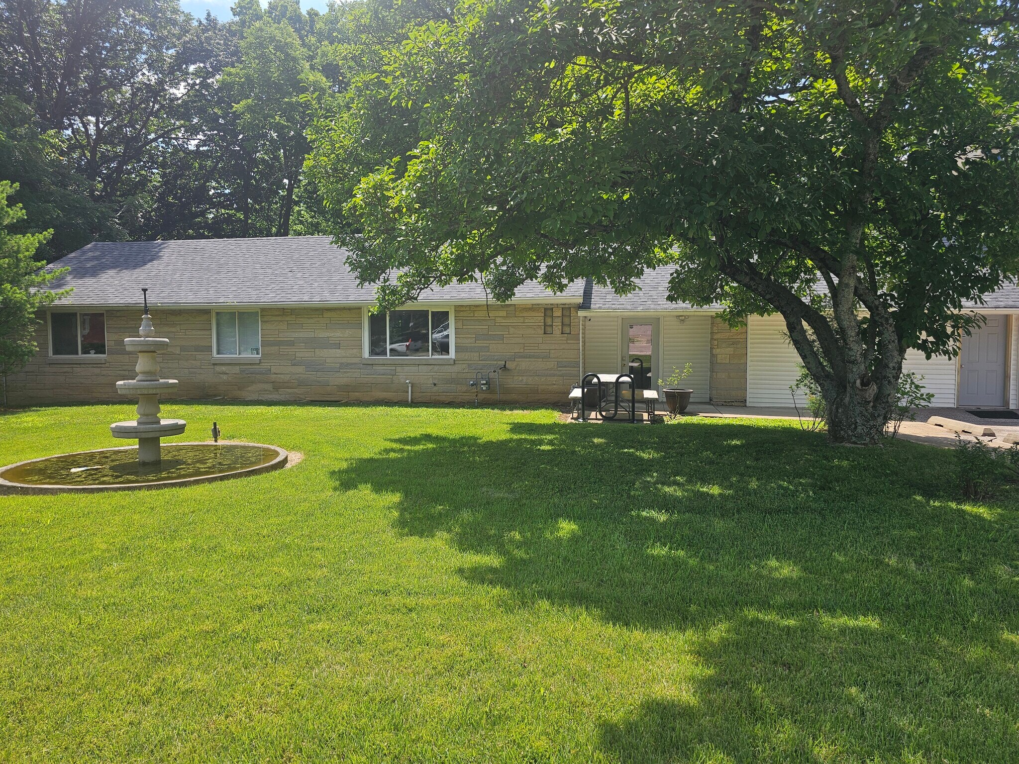 2723 N Walnut St, Bloomington, IN for Sale