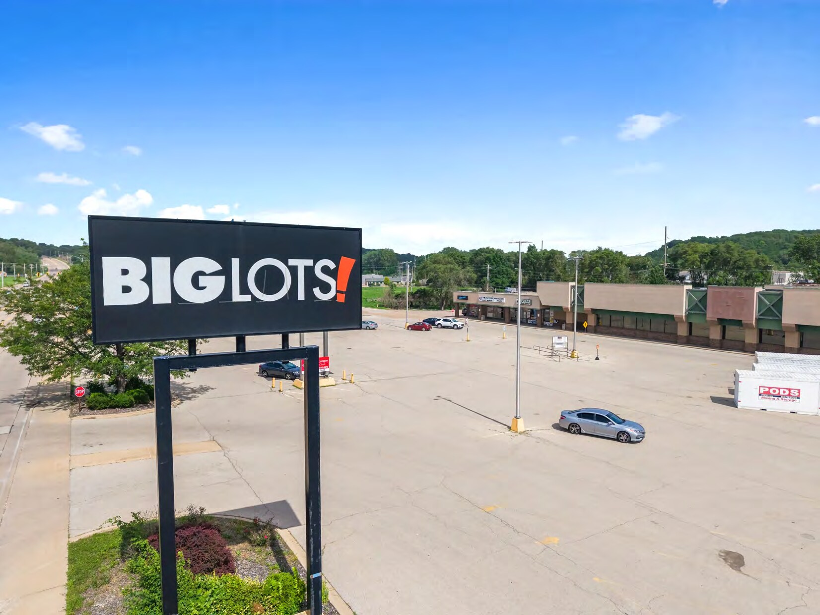 2410-2500 E Washington St, East Peoria, IL for Rent