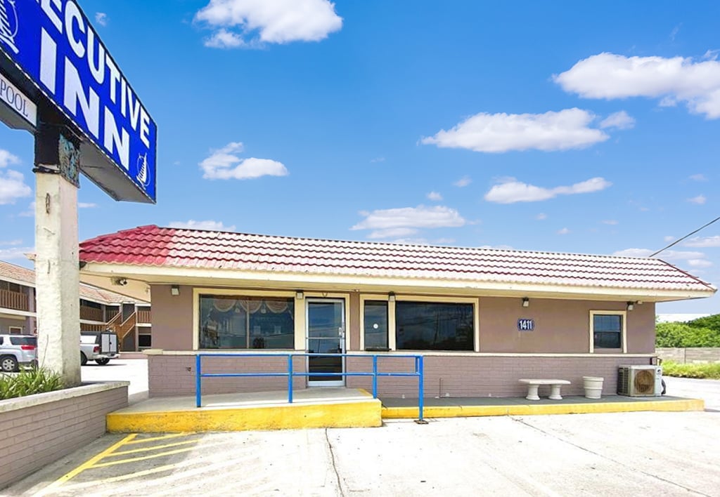 1411 TX-100, Laguna Vista, TX for Sale