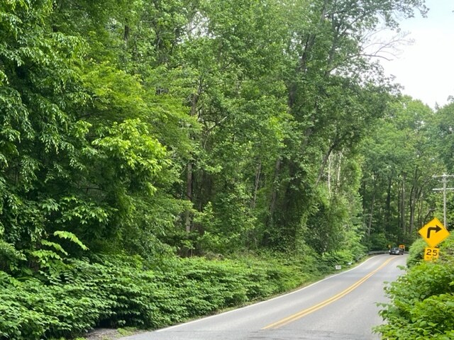 7585 Mason Springs Rd, La Plata, MD for Sale