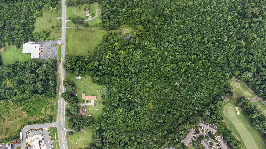950 Totten Rd, Gibsonville, NC for Sale