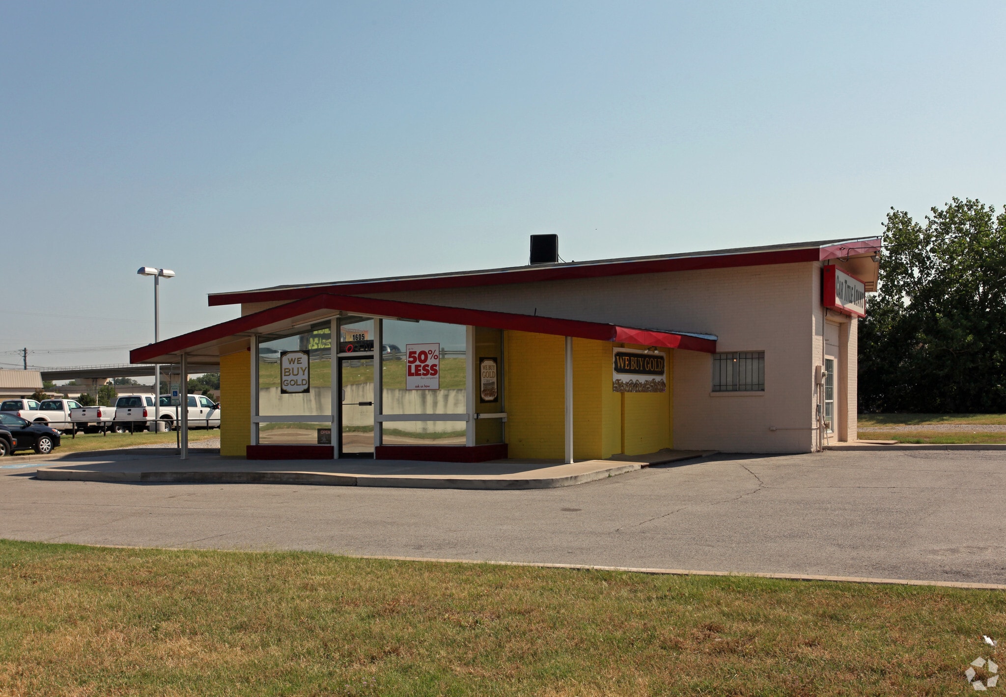 1605 S Interstate 35E, Carrollton, TX for Rent