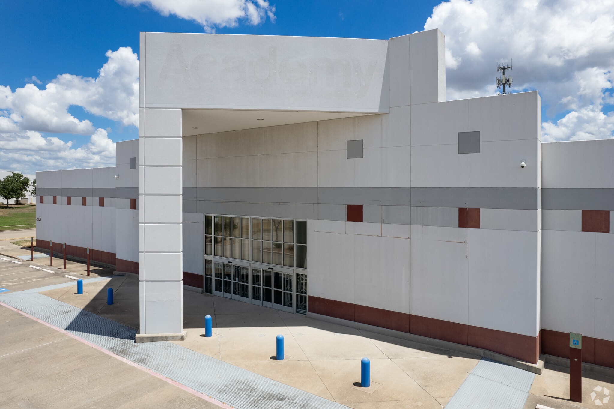 2351 Earl Rudder Fwy S, College Station, TX for Sale