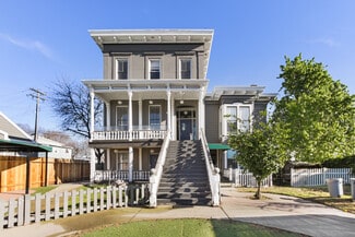 Sacramento, CA Specialty - 1111-1123 D St