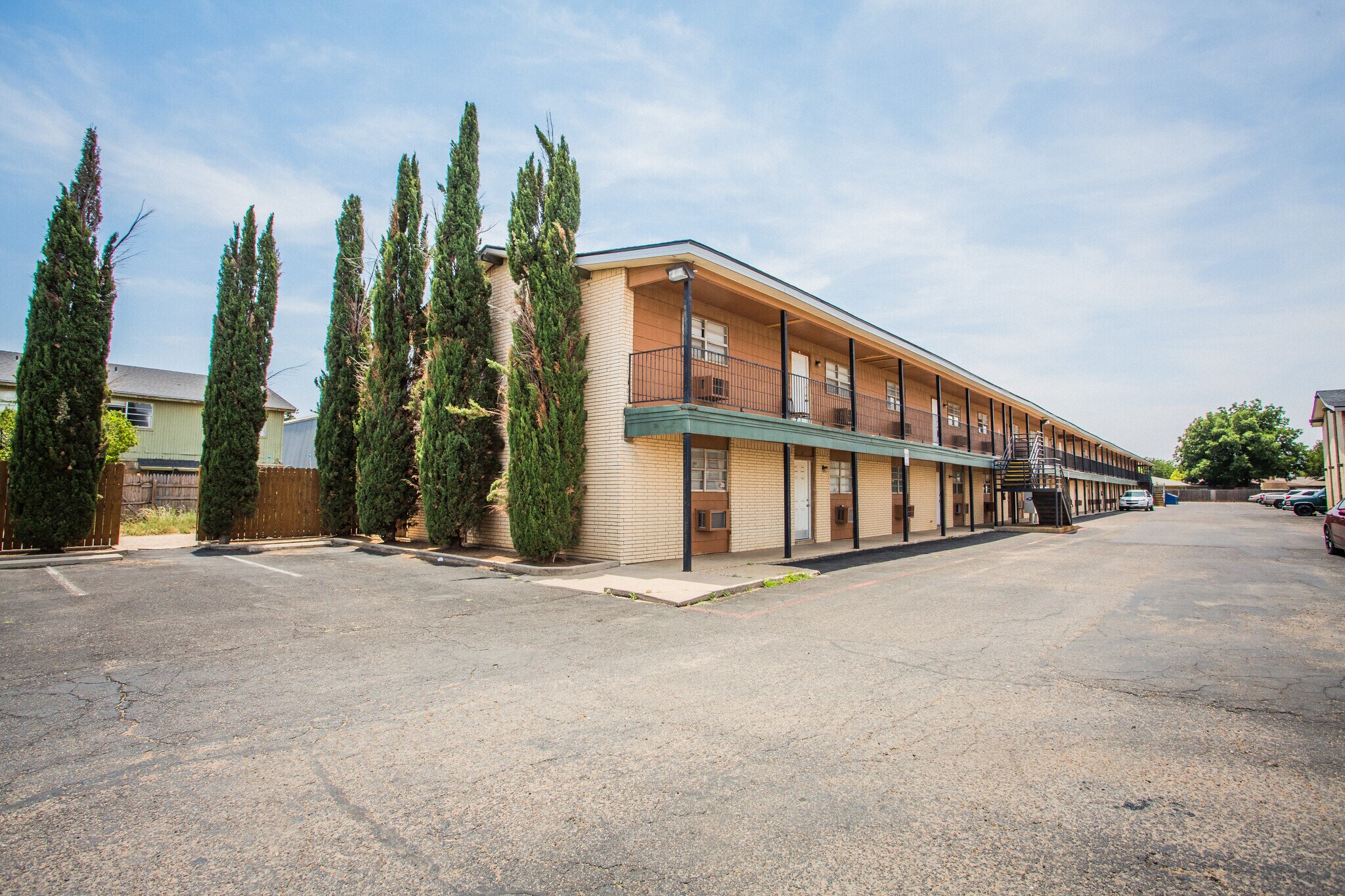 7410 Quaker Ave, Lubbock, TX for Sale