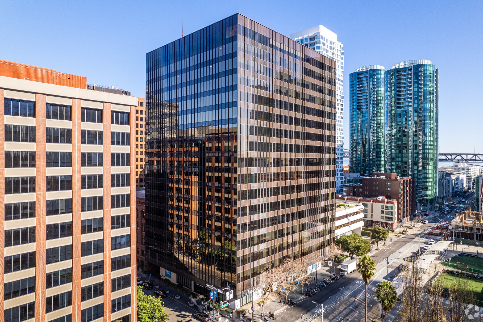 211 Main St, San Francisco, CA for Rent