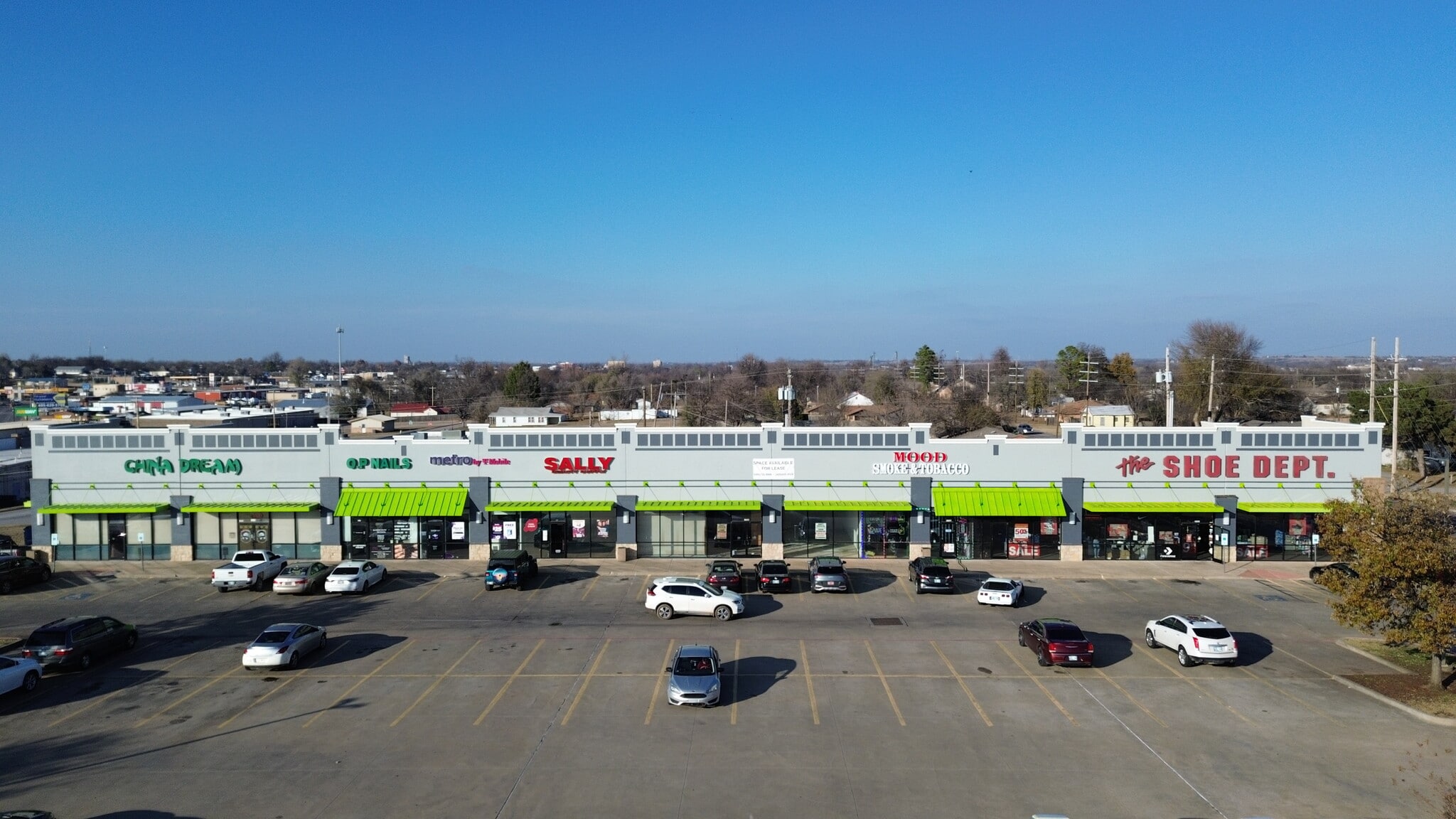 1700-1716 S 1st St, Chickasha, OK for Rent