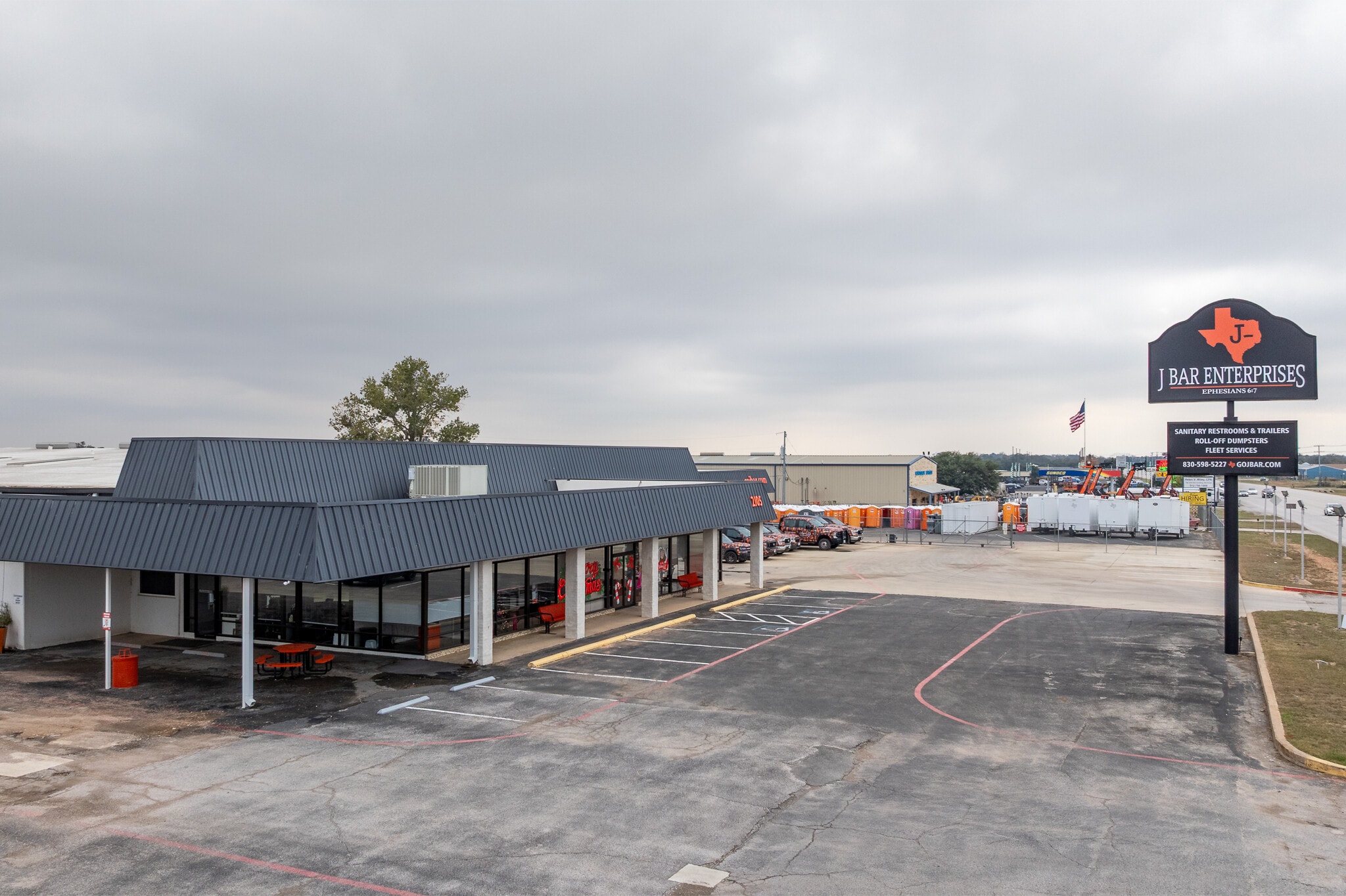 2105 S Water St, Burnet, TX for Sale