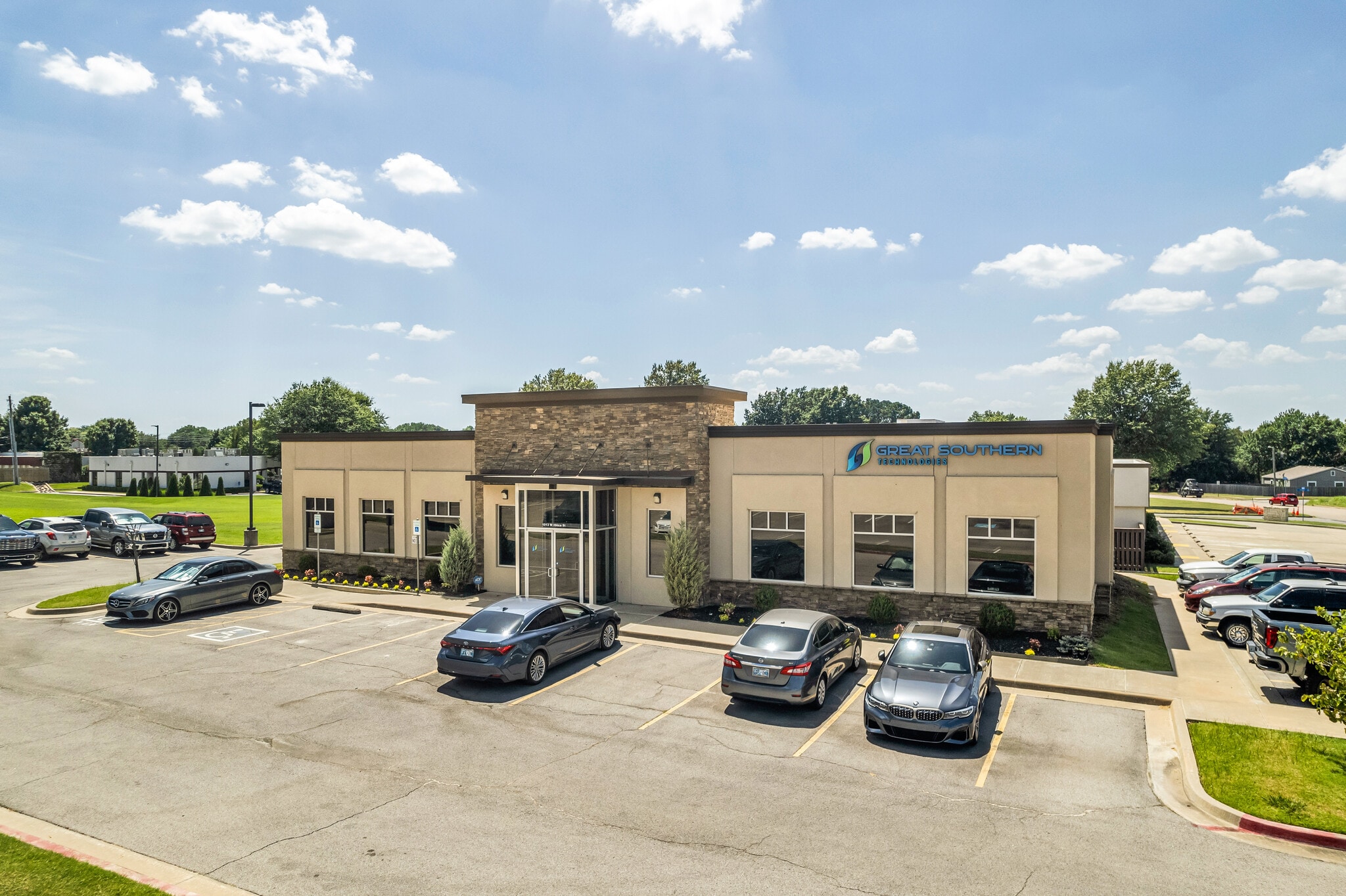 1013 W Ithica St, Broken Arrow, OK for Sale