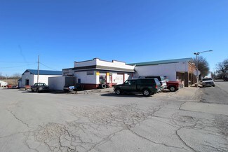 201 S County Rd  