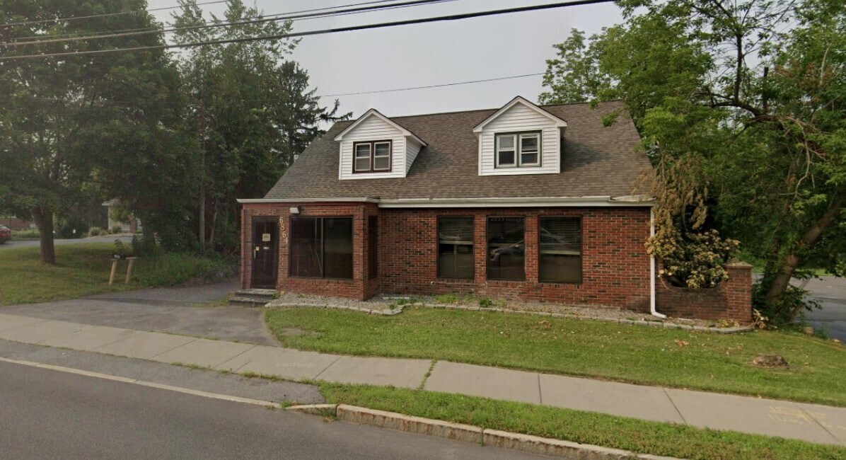 6864 E Genesee St, Fayetteville, NY for Rent