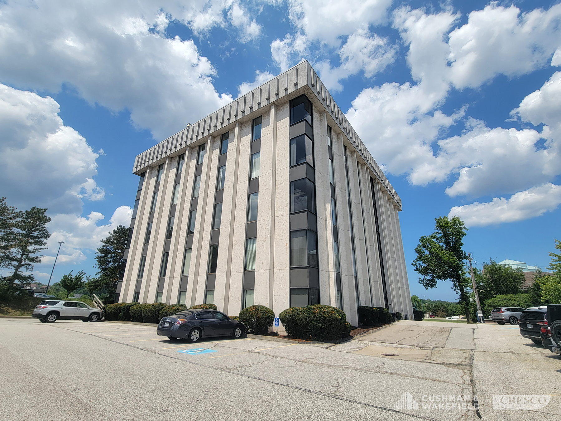 5000 Rockside Rd, Independence, OH for Rent