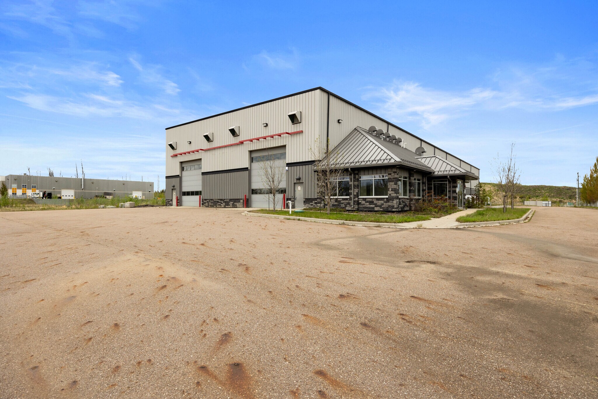 340 Robertson Rd, Fort McMurray, AB for Rent