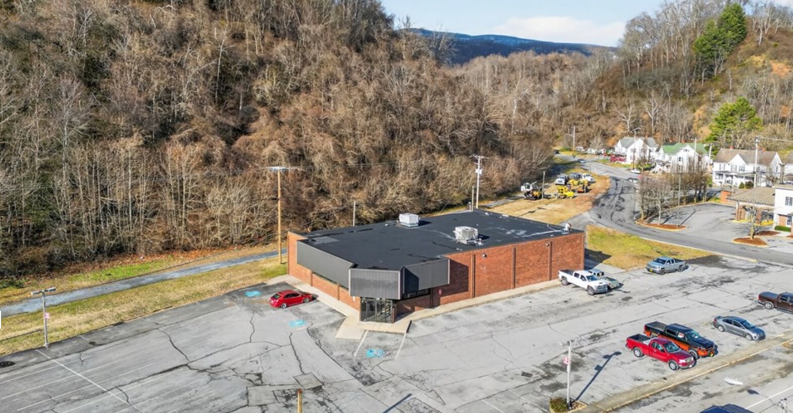 113 E Main St, Saltville, VA for Sale