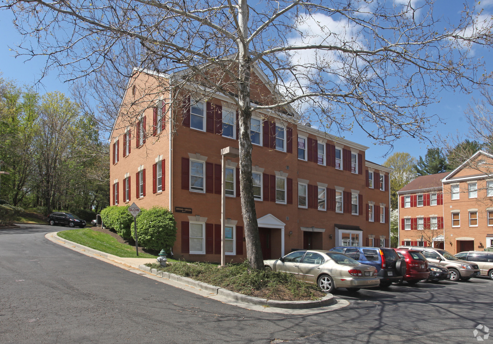 18500-18540 Office Park Dr, Gaithersburg, MD for Sale