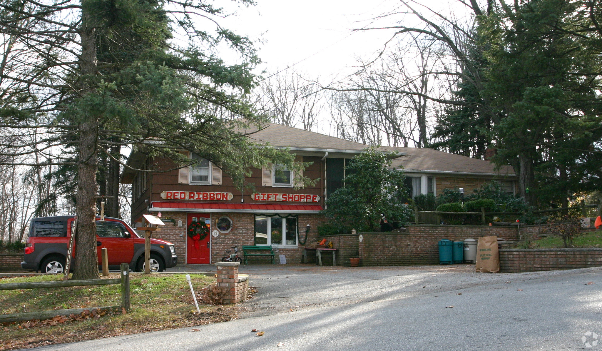 2 Woods End Rd, Morris Plains, NJ for Sale