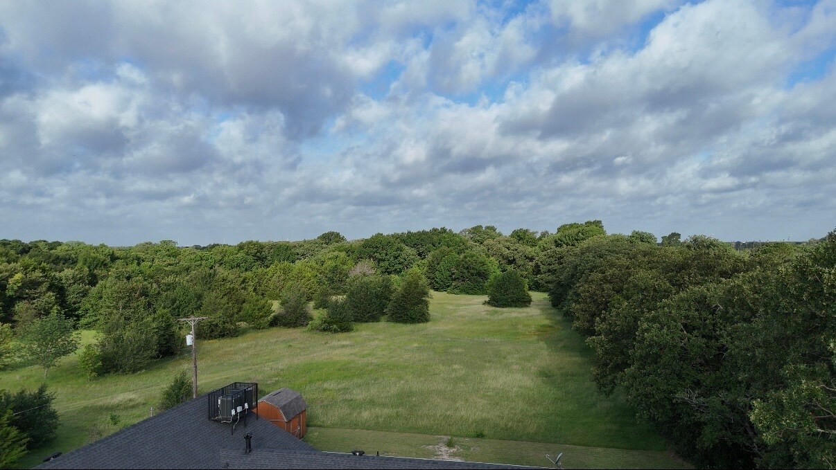 4409 Pioneer Rd, Balch Springs, TX for Sale