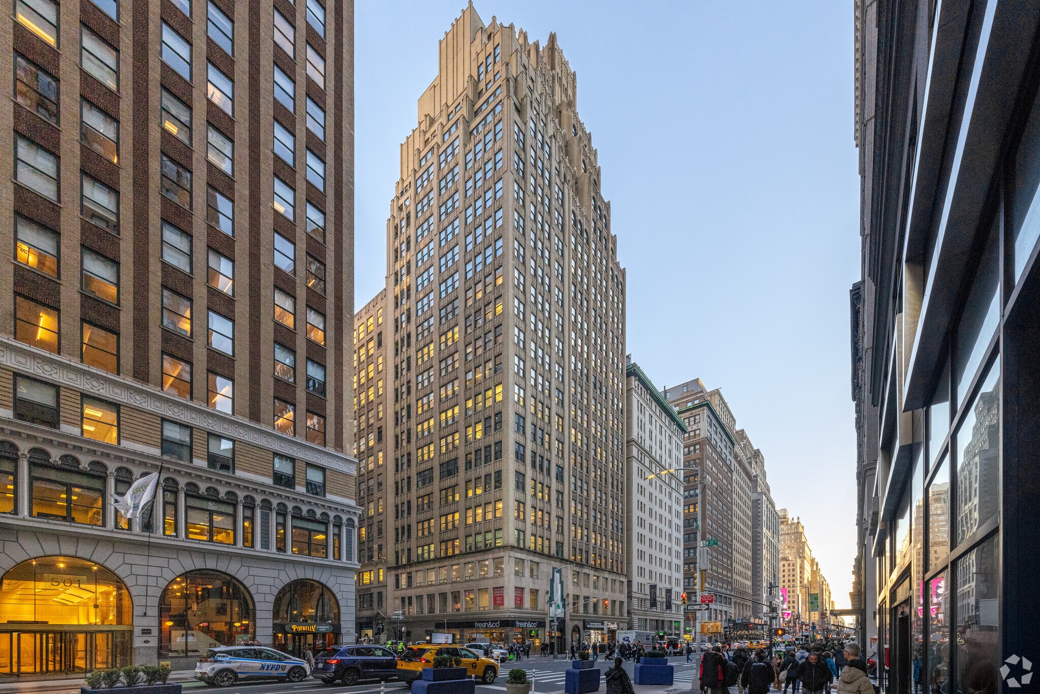 499 7th Ave, New York, NY for Rent