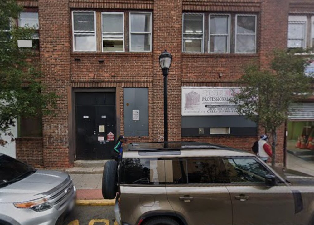 4511 New York Ave, Union City, NJ for Rent