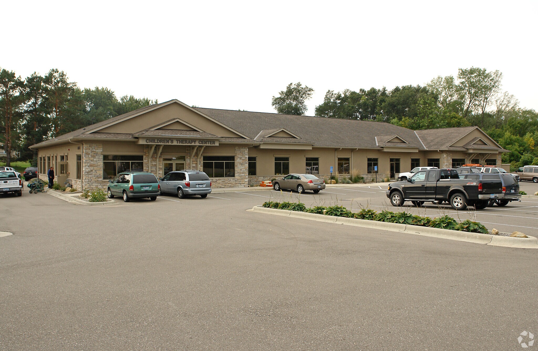 2795 Pilot Knob Rd, Eagan, MN for Rent