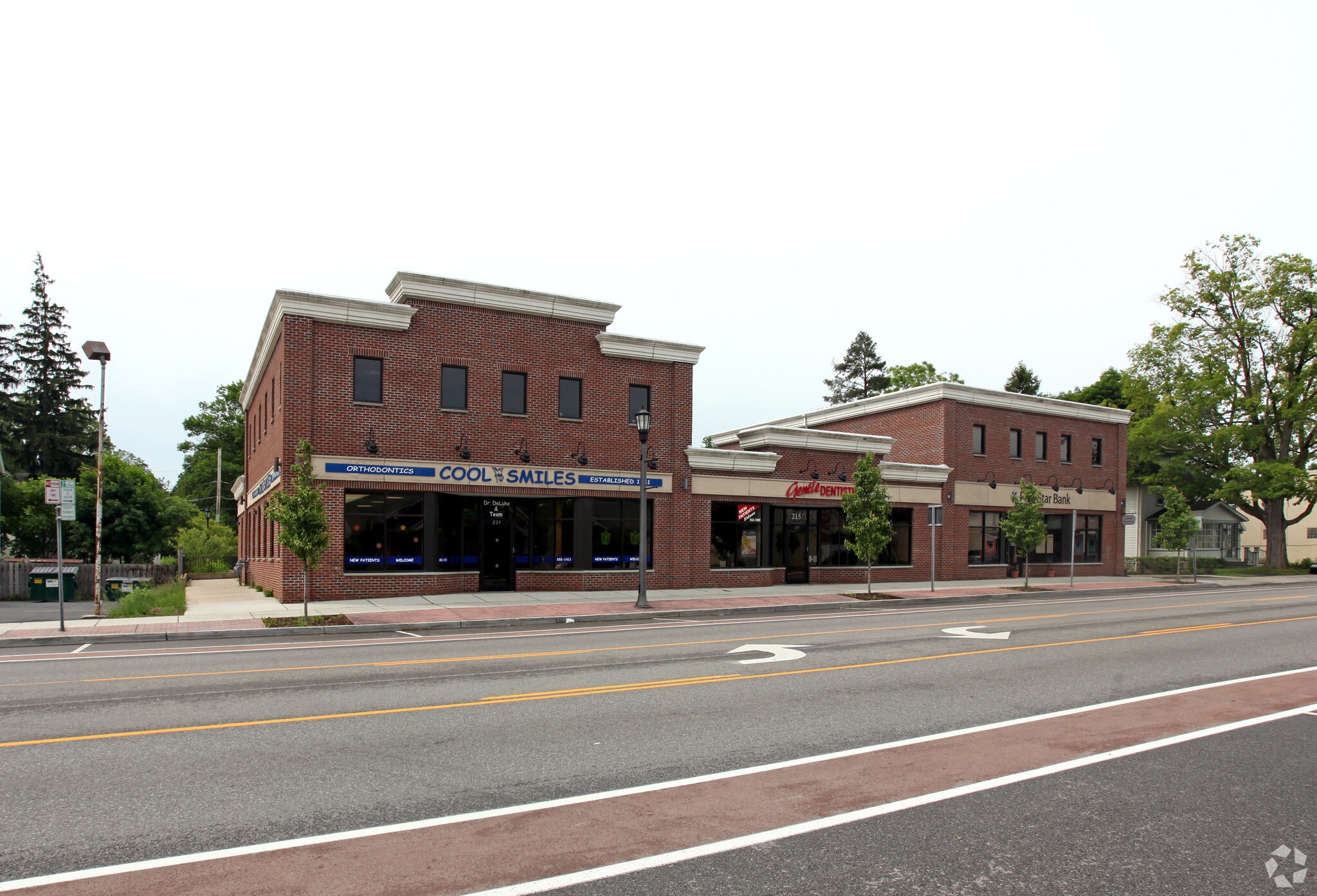 209-221 Main St, East Aurora, NY for Rent