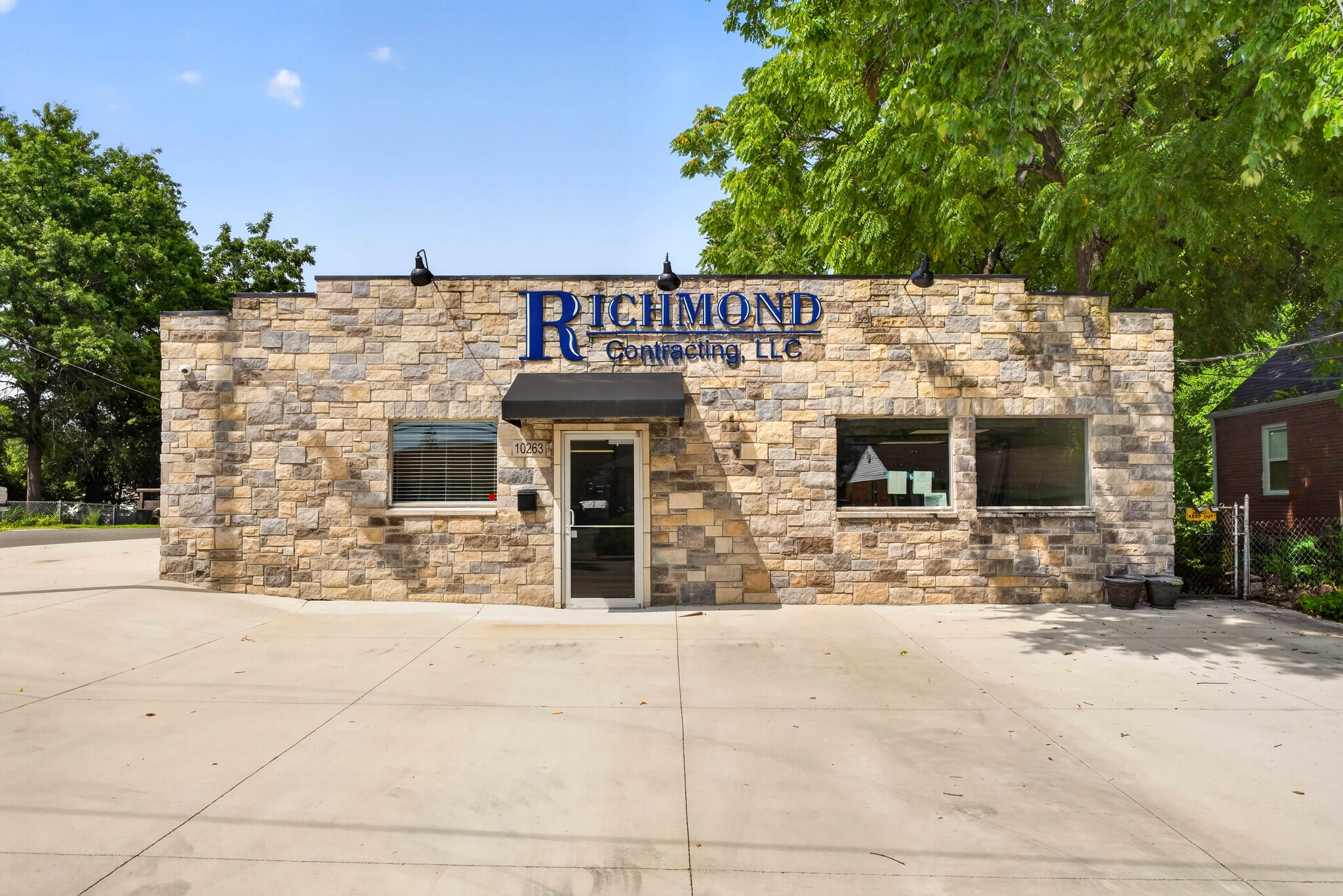 10263 Lackland Rd, Overland, MO for Rent