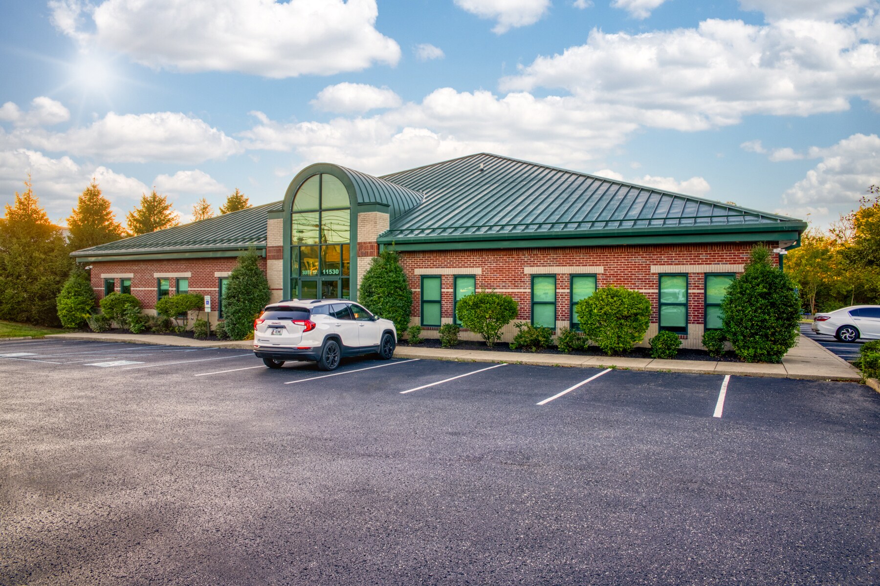 11530 Electron Dr, Louisville, KY for Sale