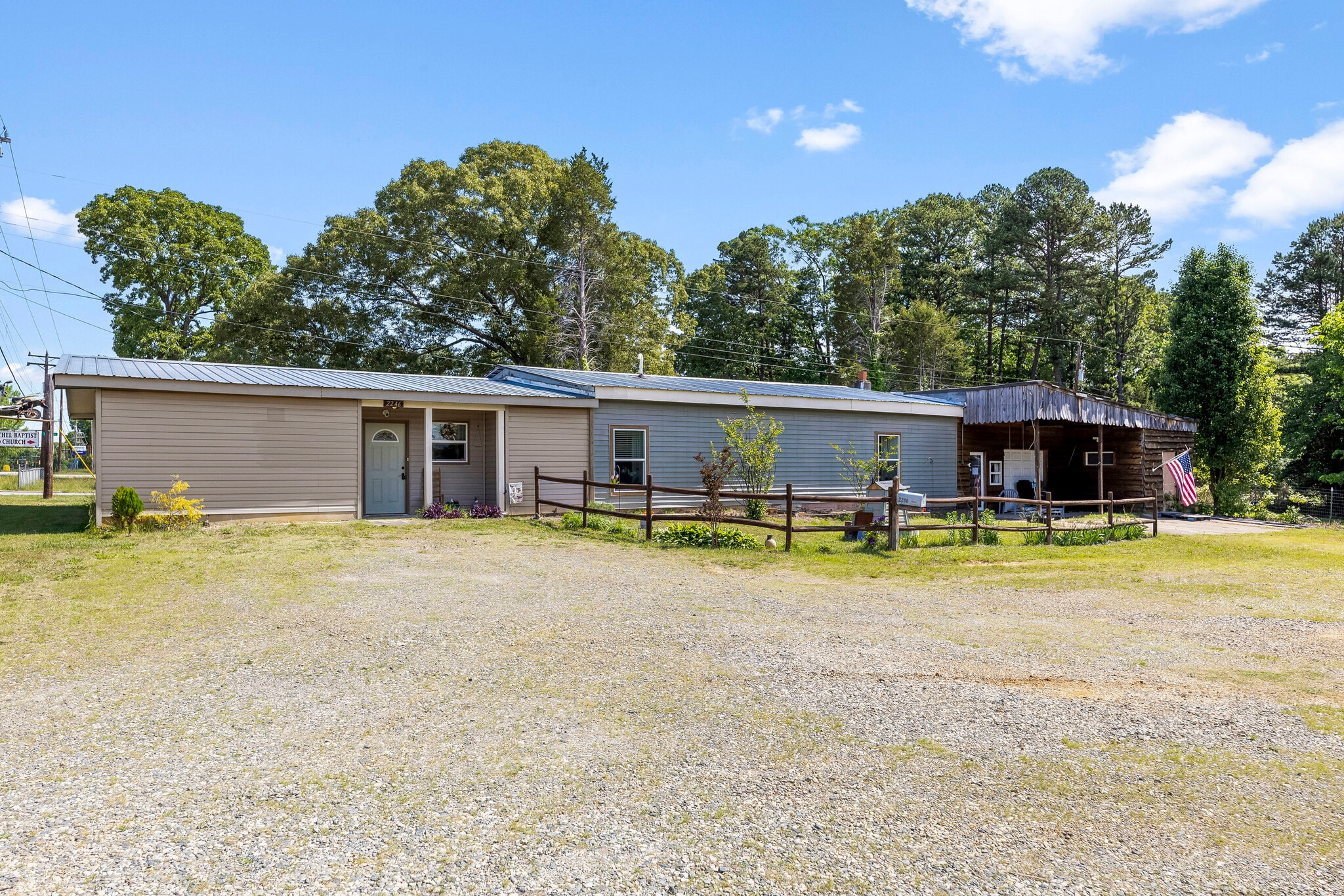 2246 N Aspen St, Lincolnton, NC for Sale