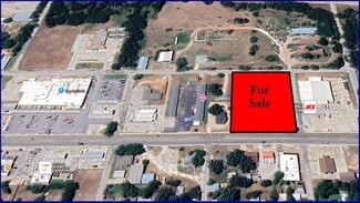 Comanche, TX Commercial - 602 West Central Avenue Ave