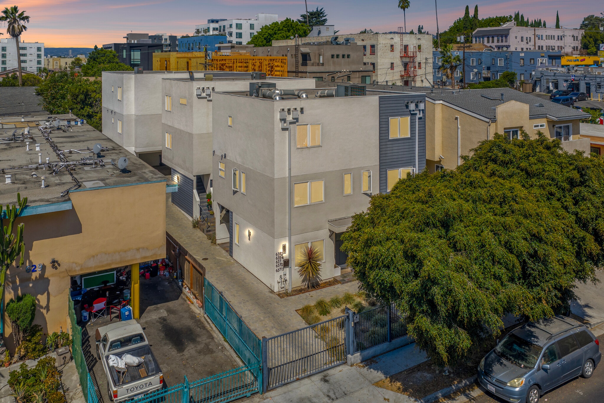 635 N Harvard Blvd, Los Angeles, CA for Sale