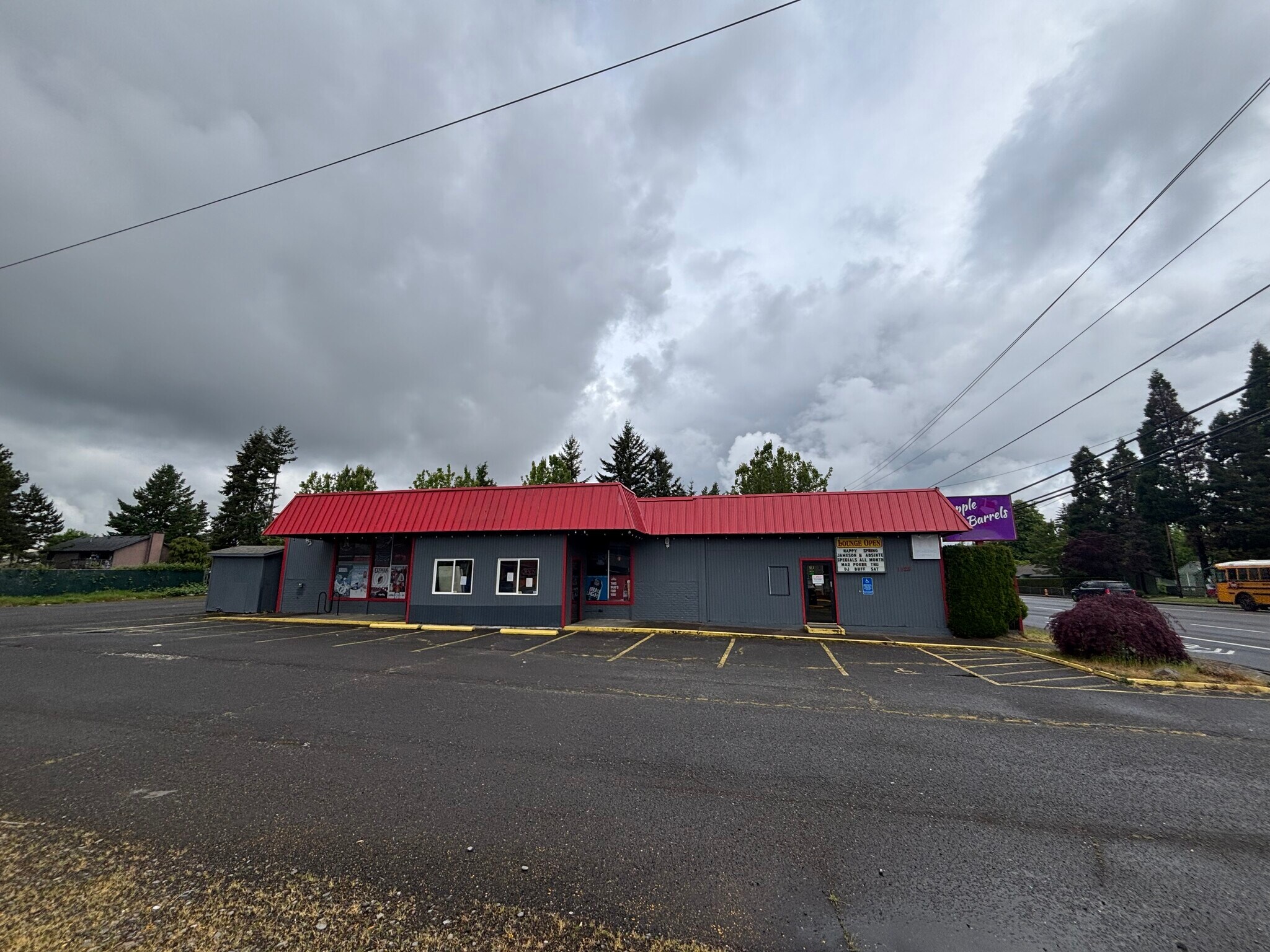 1125 NE Kane Dr, Gresham, OR for Sale
