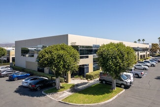Anaheim, CA Flex - 4887 E La Palma Ave