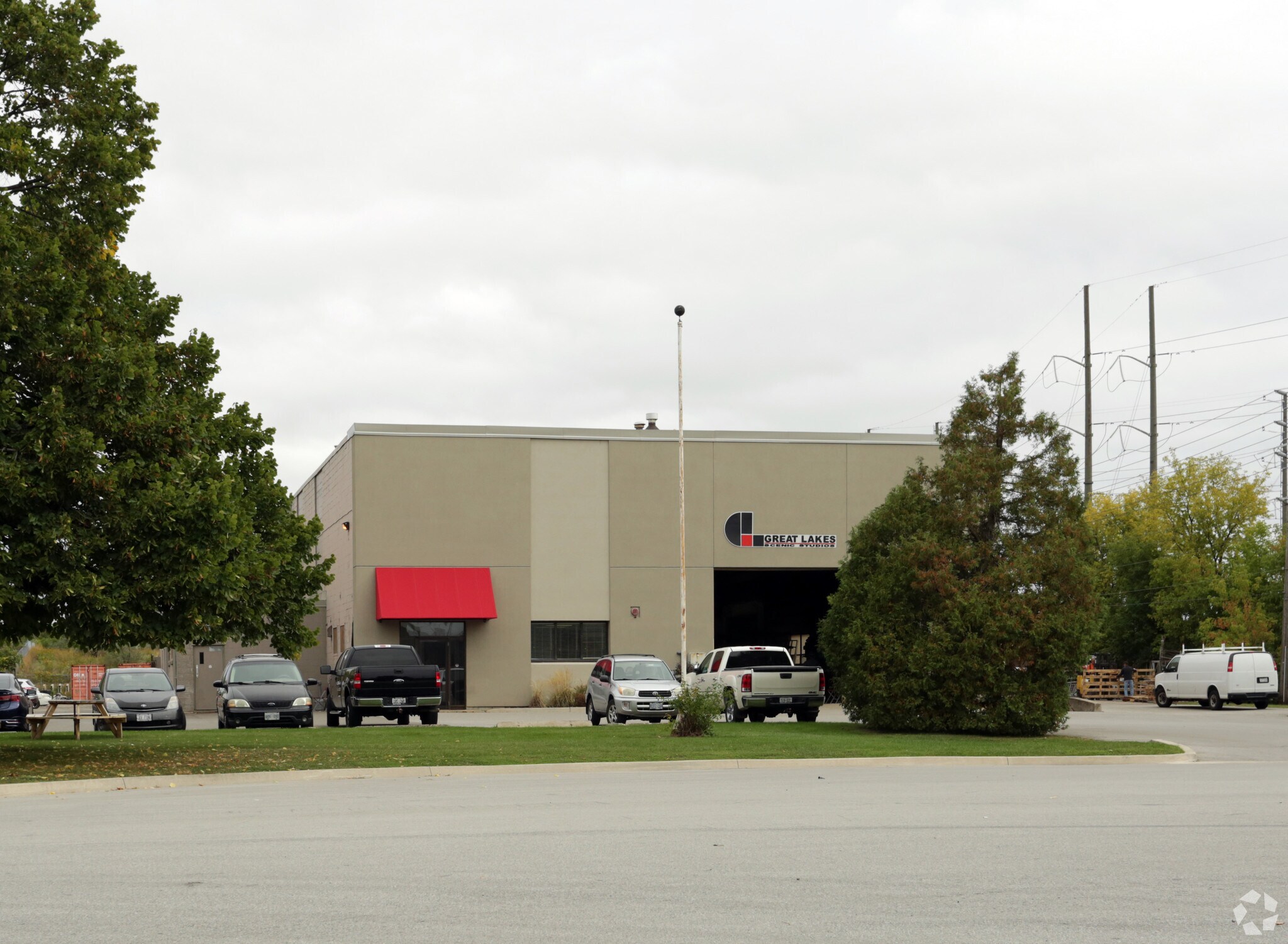 1095 Northside Rd, Burlington, ON for Rent