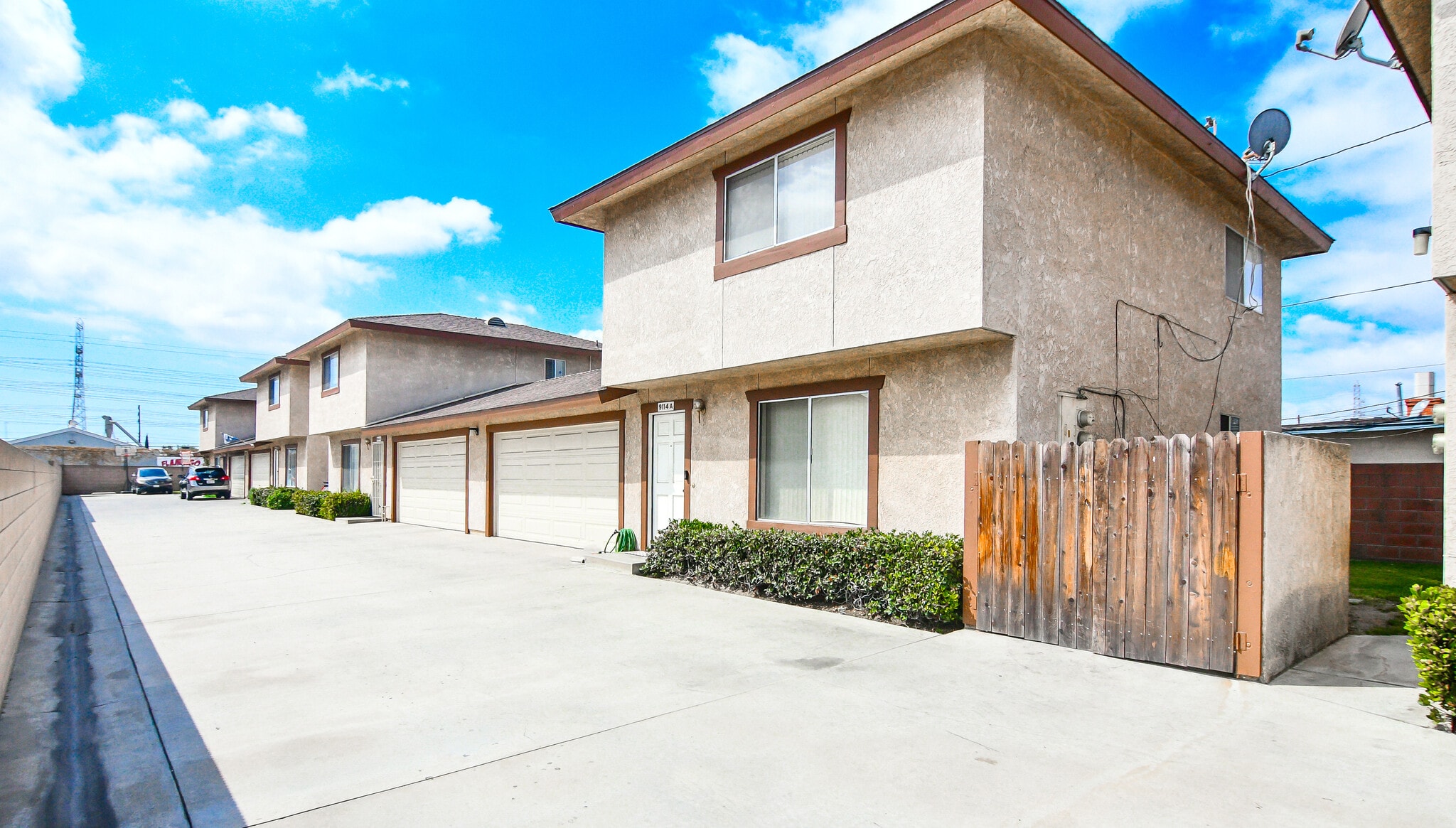 9112 Cedar St, Bellflower, CA for Sale