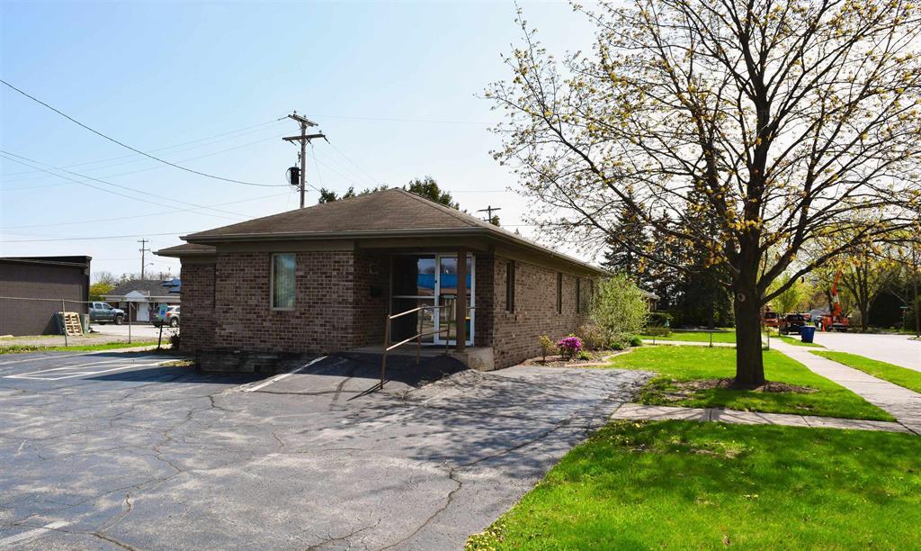 1200 Tilkens St, Green Bay, WI for Sale