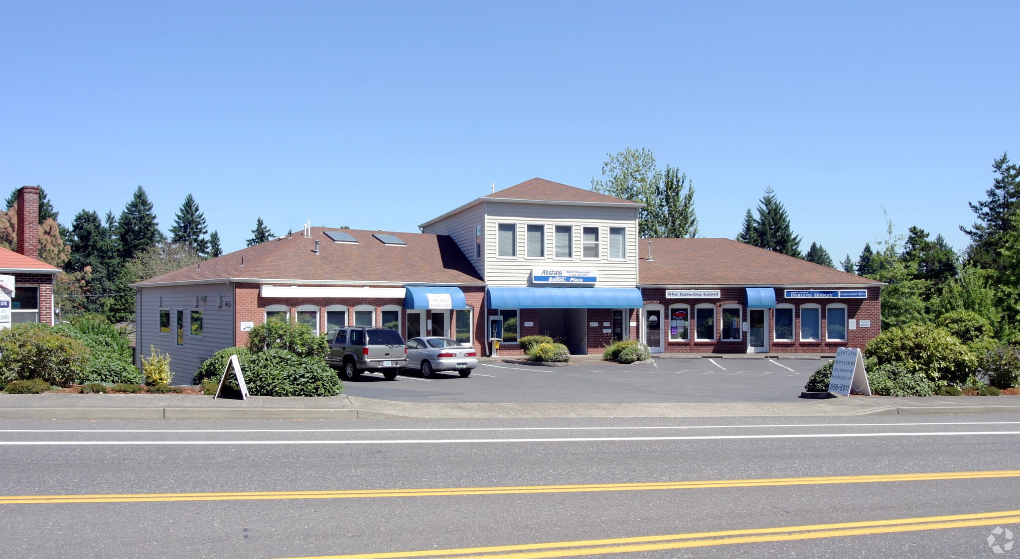 21550-21590 Willamette Dr, West Linn, OR for Rent