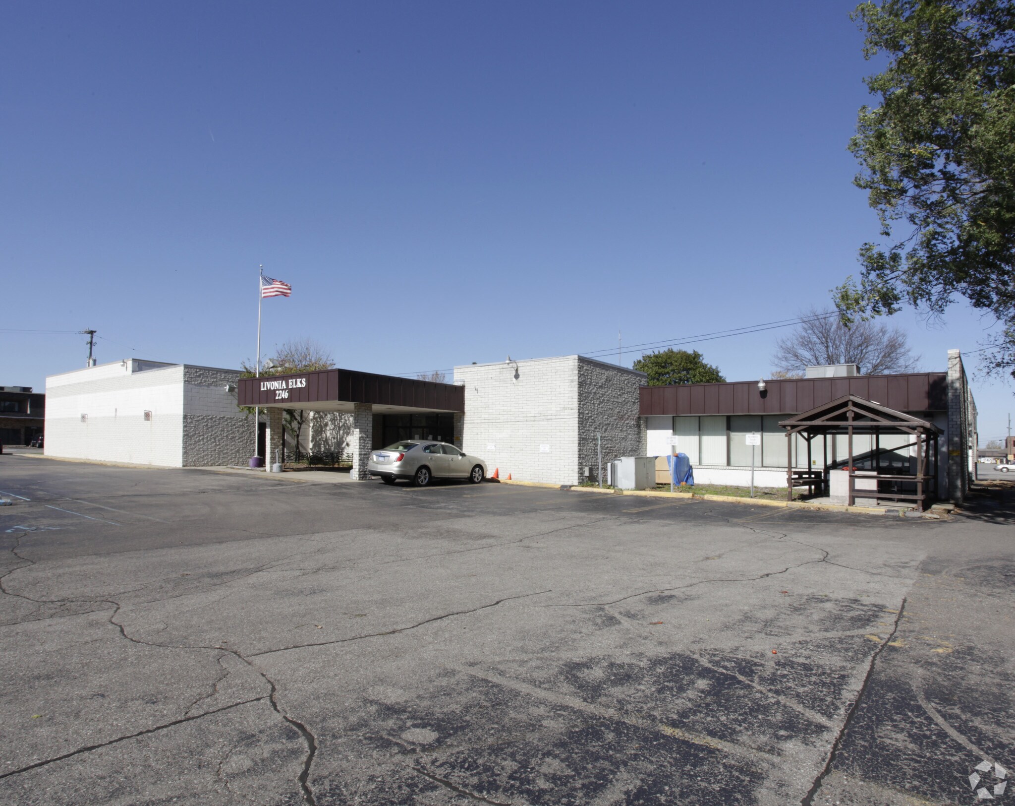 31117 Plymouth Rd, Livonia, MI for Sale