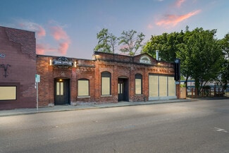 Grants Pass, OR Restaurant - 509 SW G St
